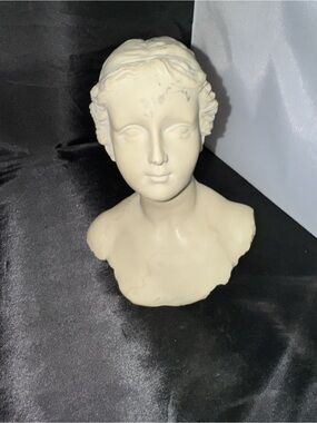RARE Sculpture Bust of Thalia Ancient Roman Greek God MET Vatican Reproduction